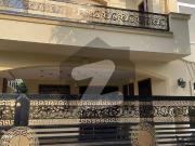 Ideal Location 10 Marla 5 Bedrooms Brand New House...
