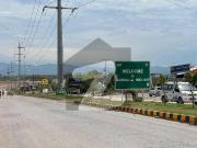 Ideal Location 10 Marla Corner With Extra Land Plot...