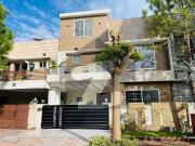 Ideal Location 8Marla 5Bedroom Brand New House For Sale...