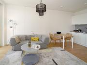 Ideale 1,5 Zi. Wohnung mit Loggia bei der U1!