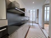 IDÉALEMENT SITUÉ LUMINEUX ET EN TRÈS BON ÉTAT