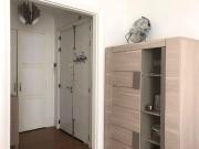 Ideally located flat, perfect pied à terre for any...