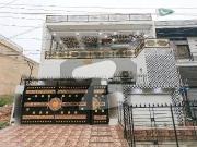 Ideally Located House Of 10 Marla Is Available For sale...