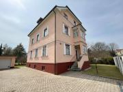 IDYLLISCH WOHNEN, ZENTRAL LEBEN! IHRE STADTVILLA AN...