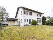 Idyllisches Einfamilienhaus mit Garten und Charme in...