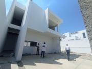 Casa Sola en Lomas de Ahuatlán, Cuernavaca, Morelos