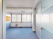 Ihr Arbeitsplatz im Zentrum: Helle Büroflächen mit...