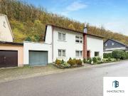 Zuhause mit Perspektive: Freistehendes Haus mit...