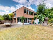 Ihr neues Zuhause mit grossem Garten und Pool