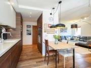 IHR RUHEPOL in den Bergen – Moderne Gartenwohnung mit Stil