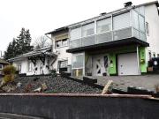 Ihr Zuhause mit Perspektive zwei Häuser, viele...