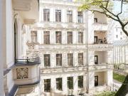 Ihre Altbauwohnung: Bezugsfreie 3 Zimmer in historischem...