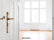 Ihre Chance: 3 Zimmer Wohnung mit Terrasse zum Renovieren