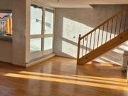 II 2 Zimmer Maisonette mit EBK, Balkon und TG Stellplatz...