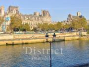 Ile de La Cité Superbe vue sur Seine et l'Hôtel de...
