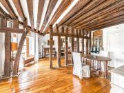 Ile Saint Louis Quai d'Orleans 2ch by B'Your Hom