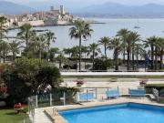 ILETTE RARE DERNIER ETAGE TROIS PIECES