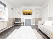 Ilkeston Road, Nottingham NG7, 3 bed property to rent,...