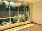 Iluminada casa con jardín al sur de la cdmx