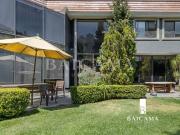 Iluminada Casa en Bosques de las Lomas con Privilegiada...