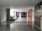 ILUMINADO APARTAMENTO 70Mts2 en los Palos Grandes 2H/1B/0P