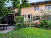 Im Herzen der Altstadt mit Gärten und überdachter Terrasse