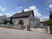 Im Herzen der Esterházy Stadt – Haus mit Pool auf...