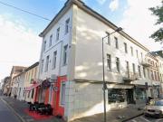 Im Herzen der Stadt Wohn und Geschäftshaus kernsaniert...