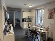 IM REPRÄSENTATIVEN JUGENDSTIL MIT PARKPLÄTZEN