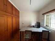 Imóvel para aluguel com 233 metros quadrados com 3...