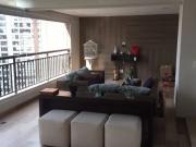 ImÃ³vel para aluguel e venda possui 315 metros quadrados...