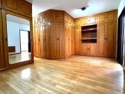 Imóvel para aluguel e venda tem 200 metros quadrados com...