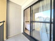 ImÃ³vel para aluguel e venda tem 25 metros quadrados com...