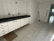 Imóvel para aluguel possui 144 metros quadrados com 3...