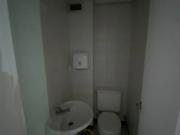 Imóvel para aluguel possui 68 metros quadrados com 2...