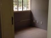 Imóvel para aluguel possui 80 metros quadrados com 3...