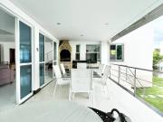 ImÃ³vel para aluguel tem 296 metros quadrados com 3...