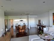 Imóvel para venda com 210 metros quadrados com 4 quartos...