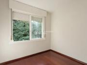 Imóvel para venda possui 100 metros quadrados com 3...