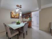 ImÃ³vel para venda tem 216 metros quadrados com 3...