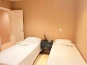 Imóvel para venda tem 216 metros quadrados com 4 quartos...