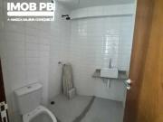 Imóvel para venda tem 60 metros quadrados com 2 quartos...