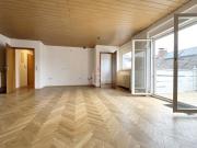 Im Zentrum und doch ruhig! Maisonette Wohnung mit 3...