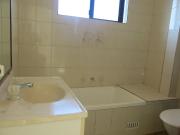 IMMACULATE 2 BEDROOM UNIT WALK TO STATION