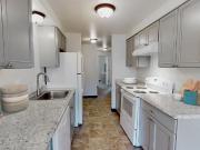 Immaculate 2 bedroom with air conditioning and...