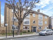 Immaculate 3 bed flat with own GARDEN to rent