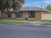Immaculate 3 Bedroom Home in Prime Inner North...