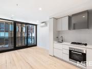 Immaculate apartment at EQ Tower