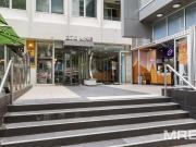 Immaculate city apartment with big terrace