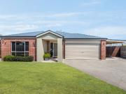 Immaculate Entertainer with Exceptional Extras